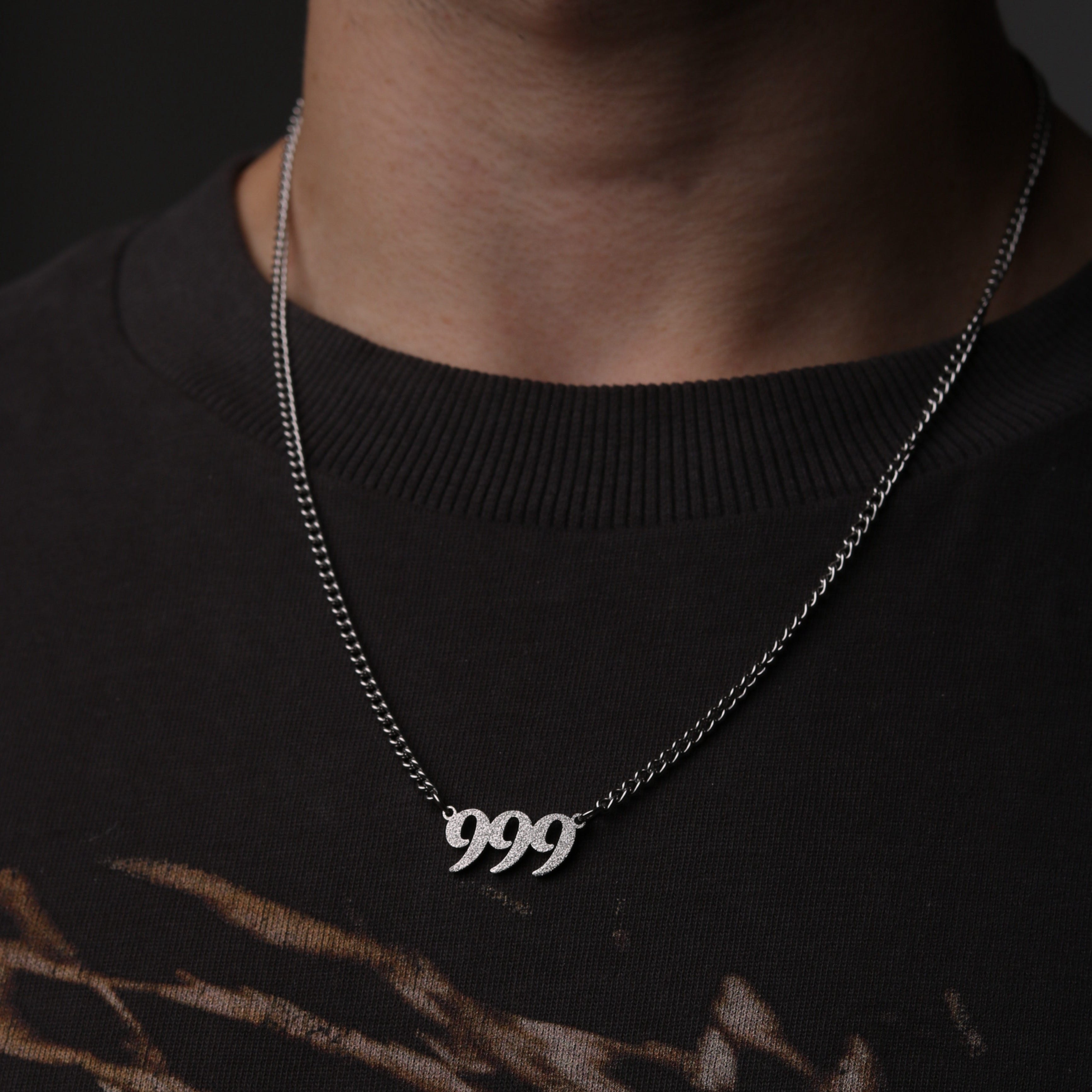 Frosted 999 Chain