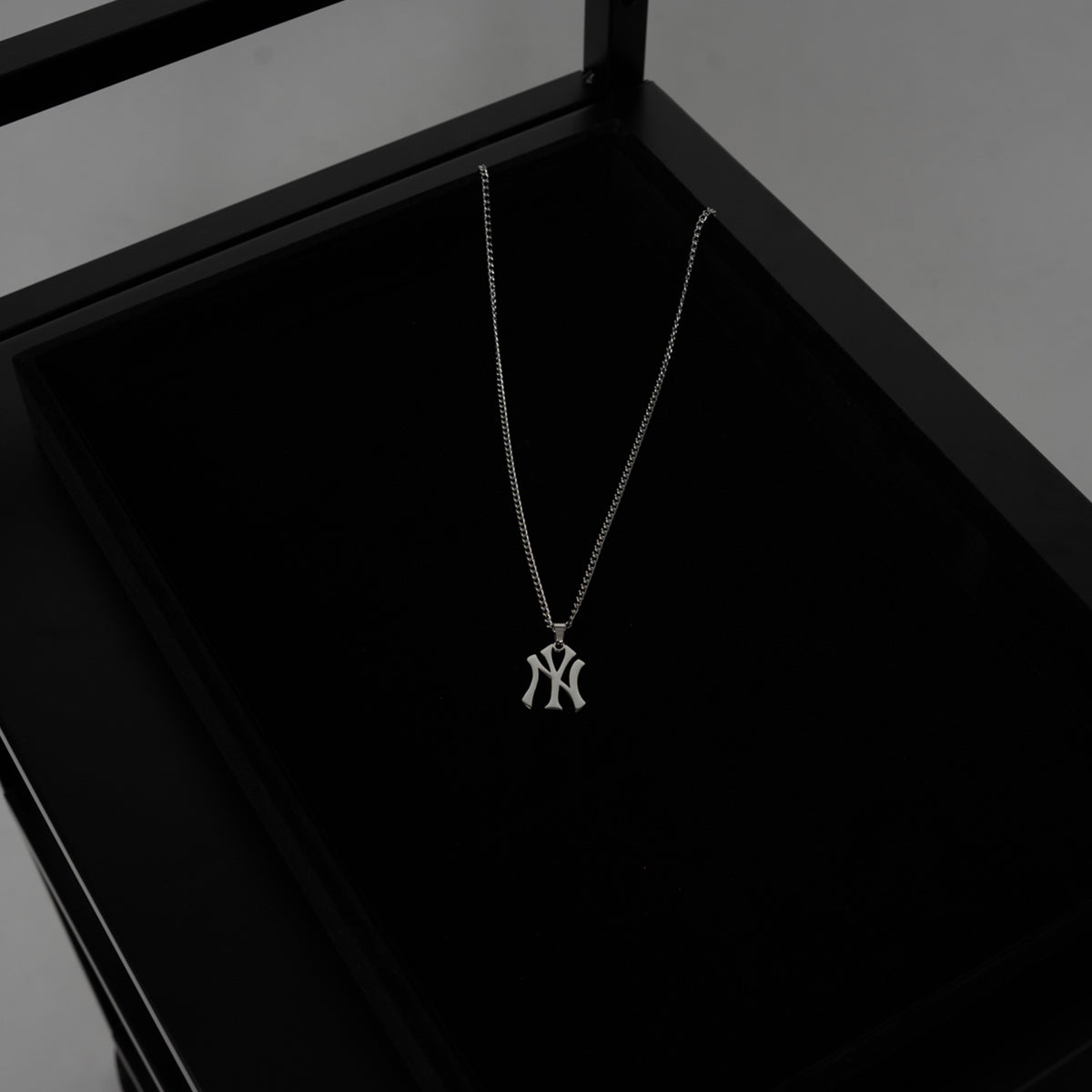 New York Chain